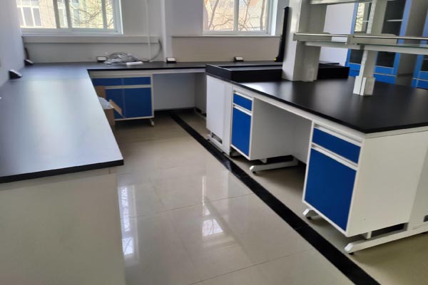 鋼木實(shí)驗(yàn)臺(tái)一般多少錢一米？