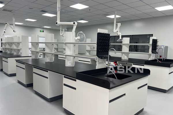 專業(yè)的實驗室裝修設(shè)計